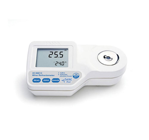 Refractometer For Wine With Potential Alcohol & Brix Scale (HI-96813)